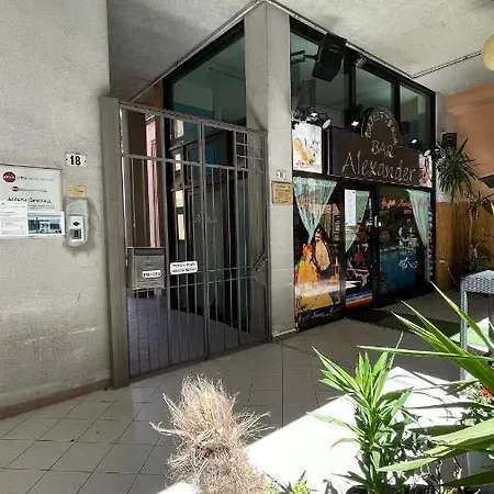 La Corte Barnaba Lägenhet Busto Arsizio